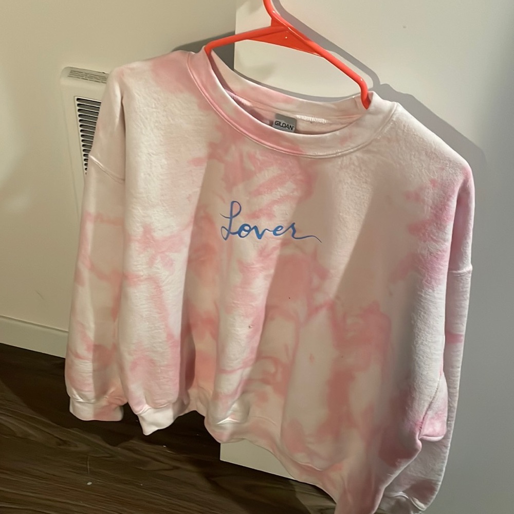 Lover Small Shop Sweatshirt